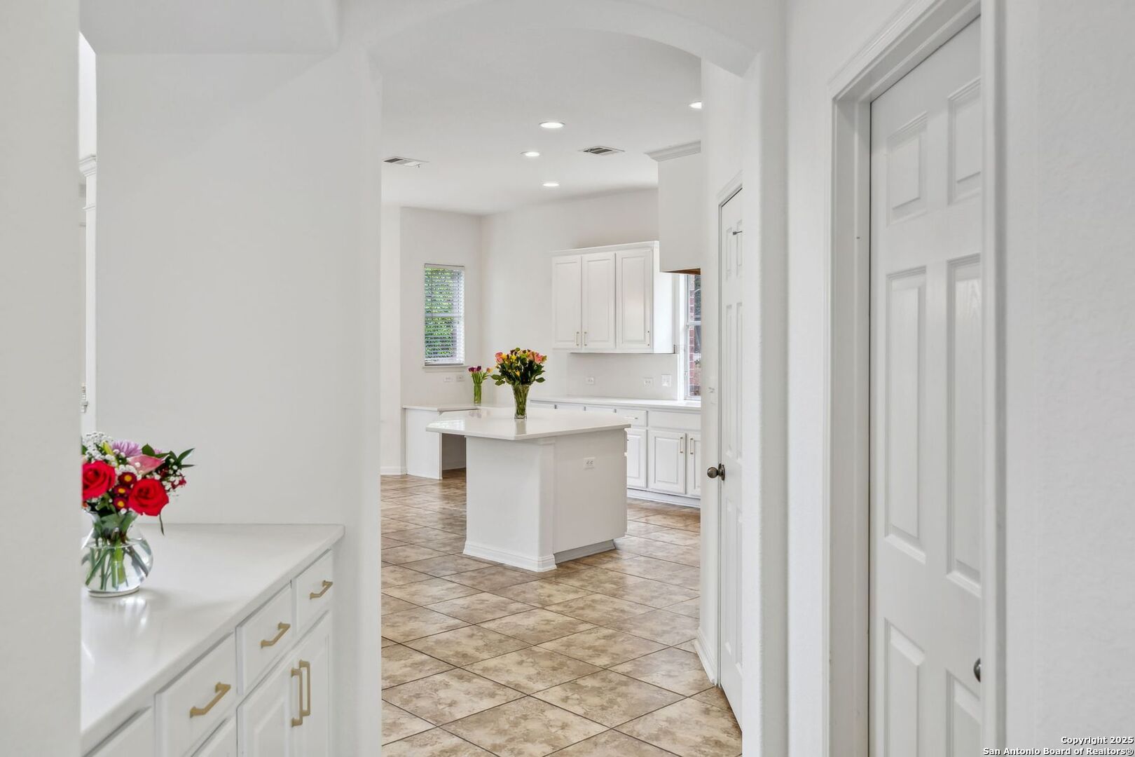 24915 White Creek