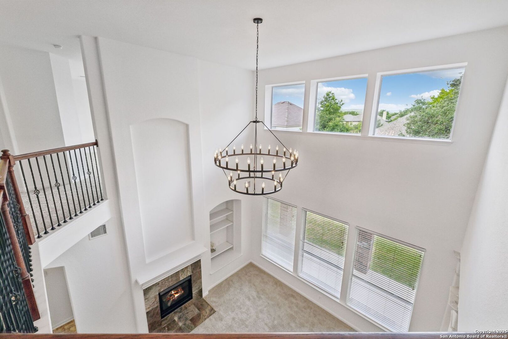 24915 White Creek