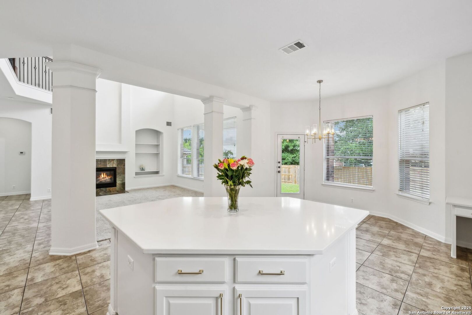 24915 White Creek