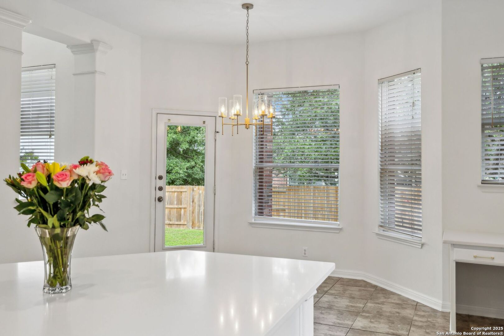 24915 White Creek