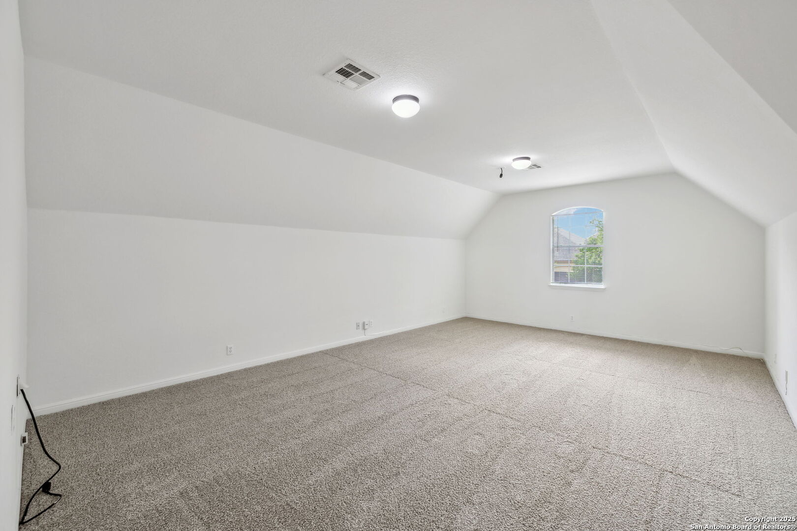 24915 White Creek