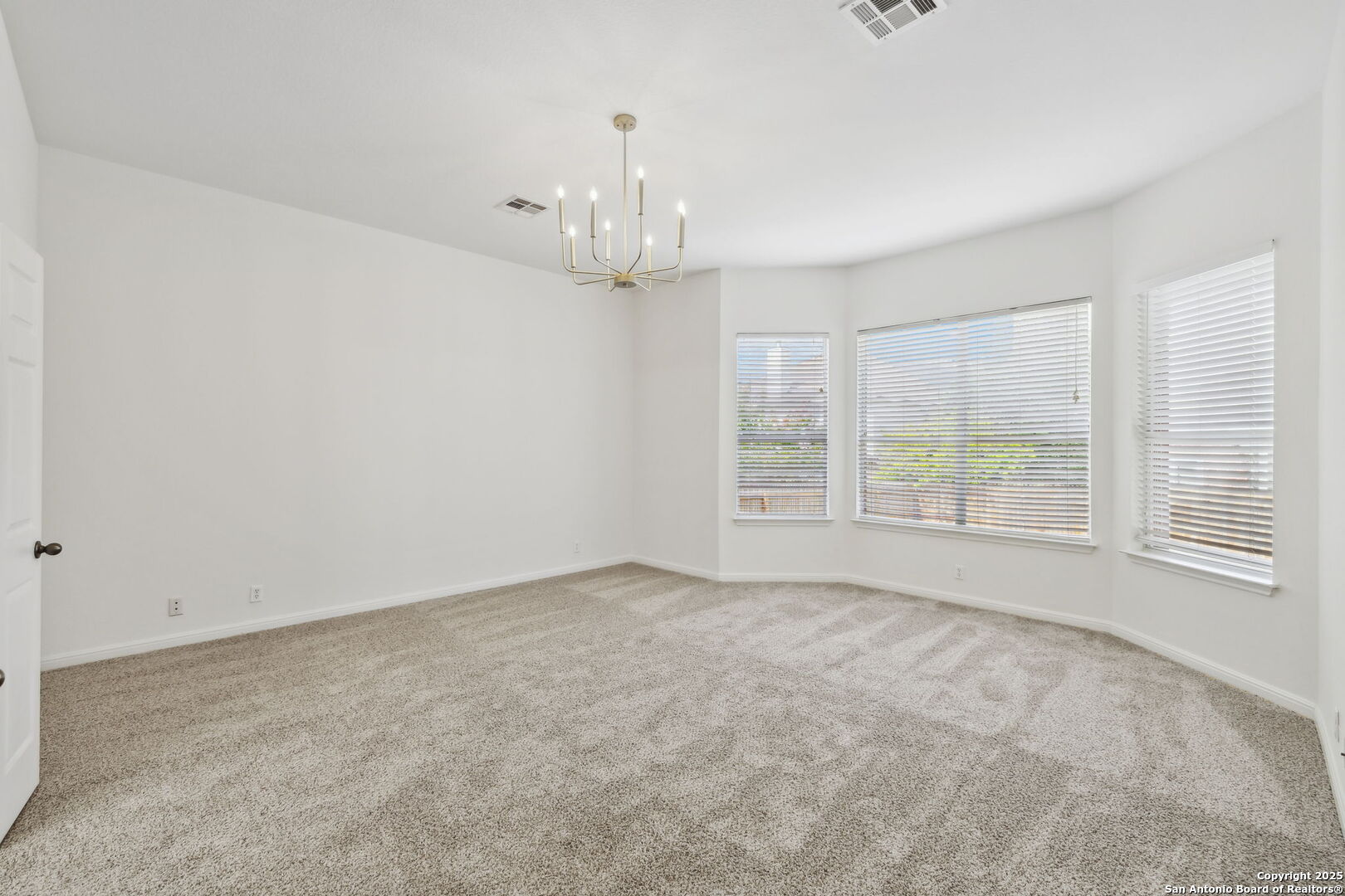 24915 White Creek
