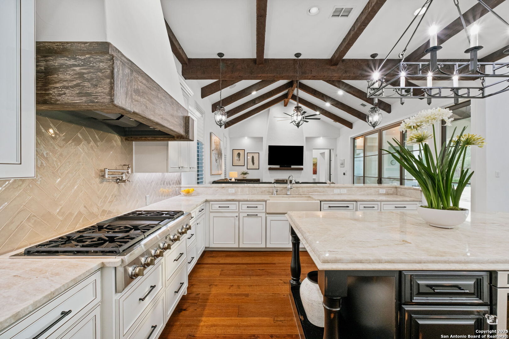 203 Wellesley Landing