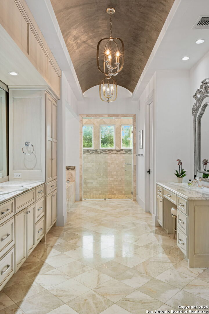 203 Wellesley Landing