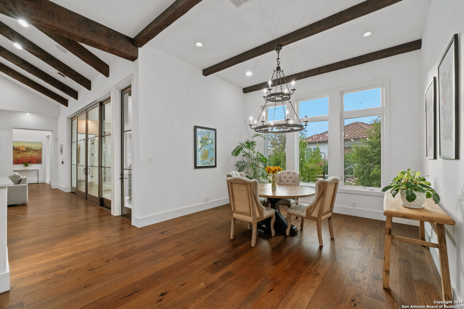 203 Wellesley Landing