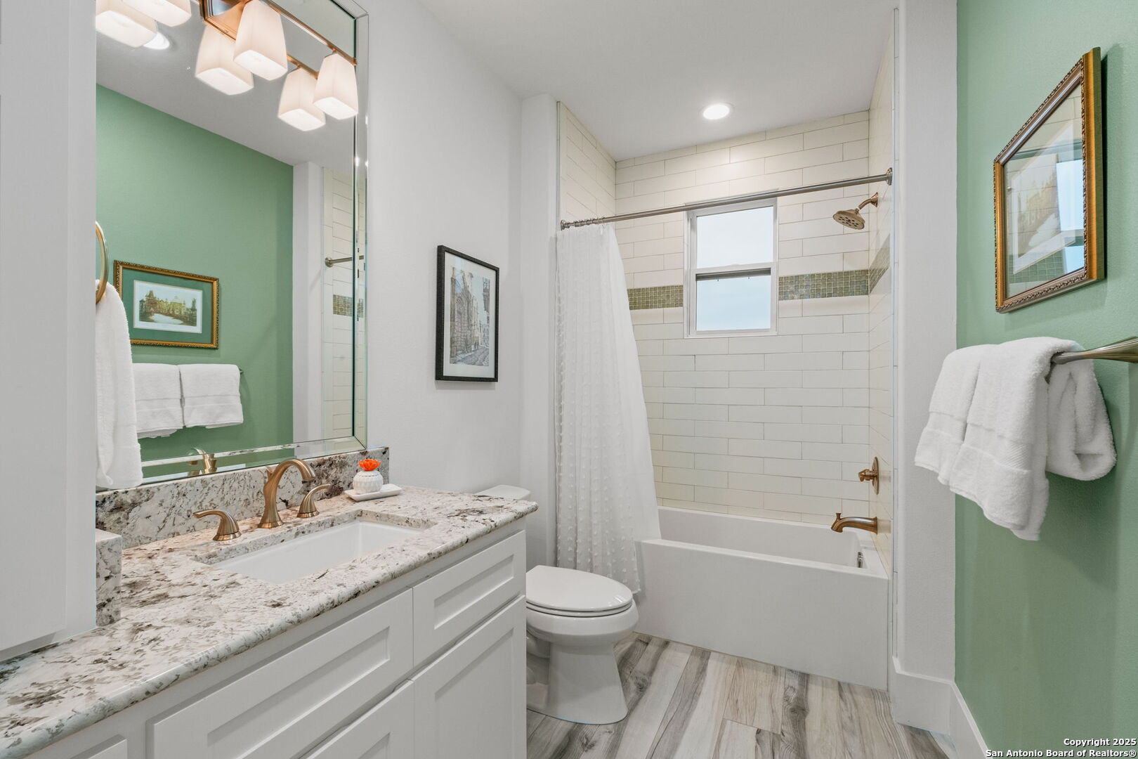 203 Wellesley Landing