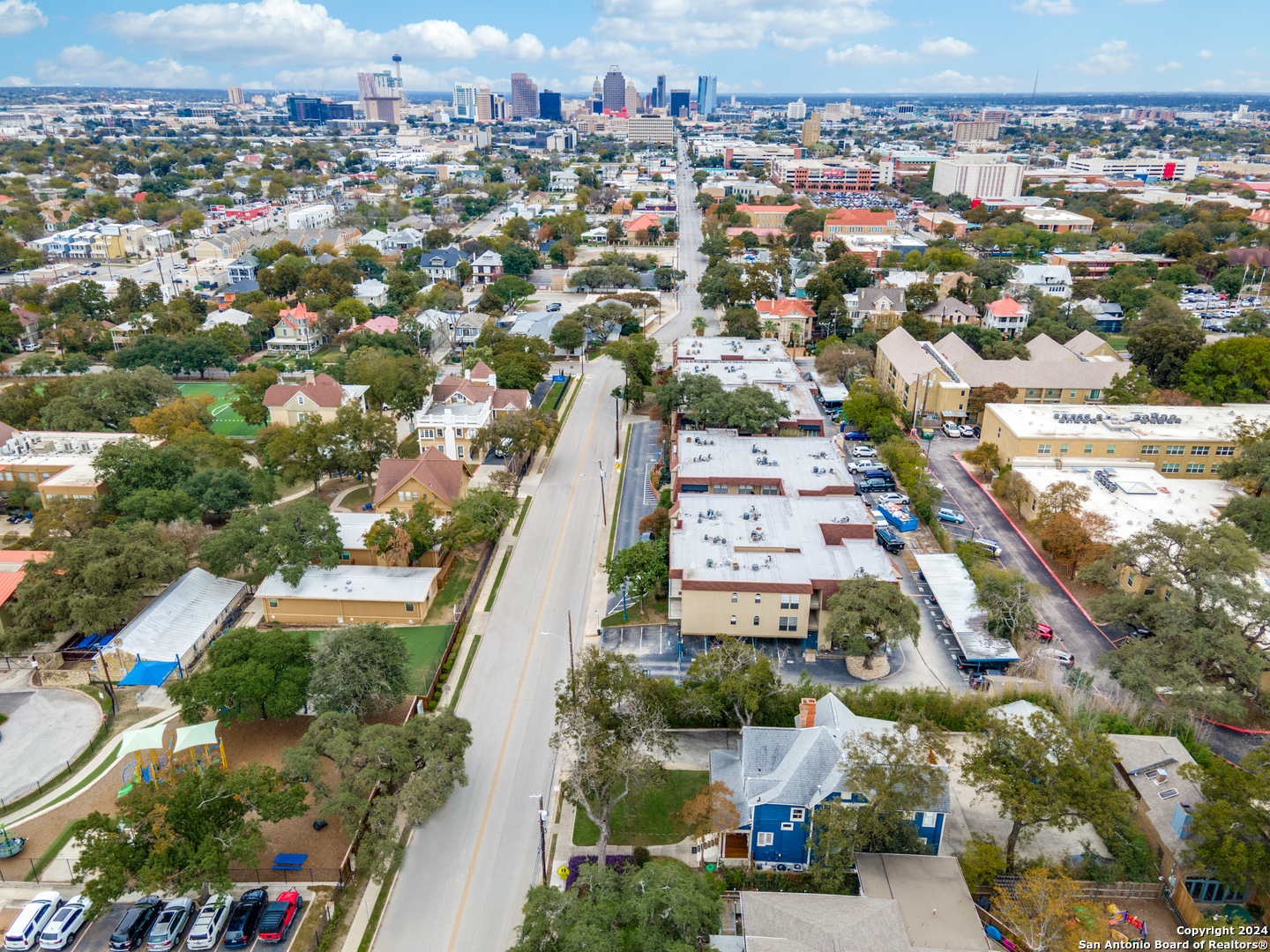 2317 N Main