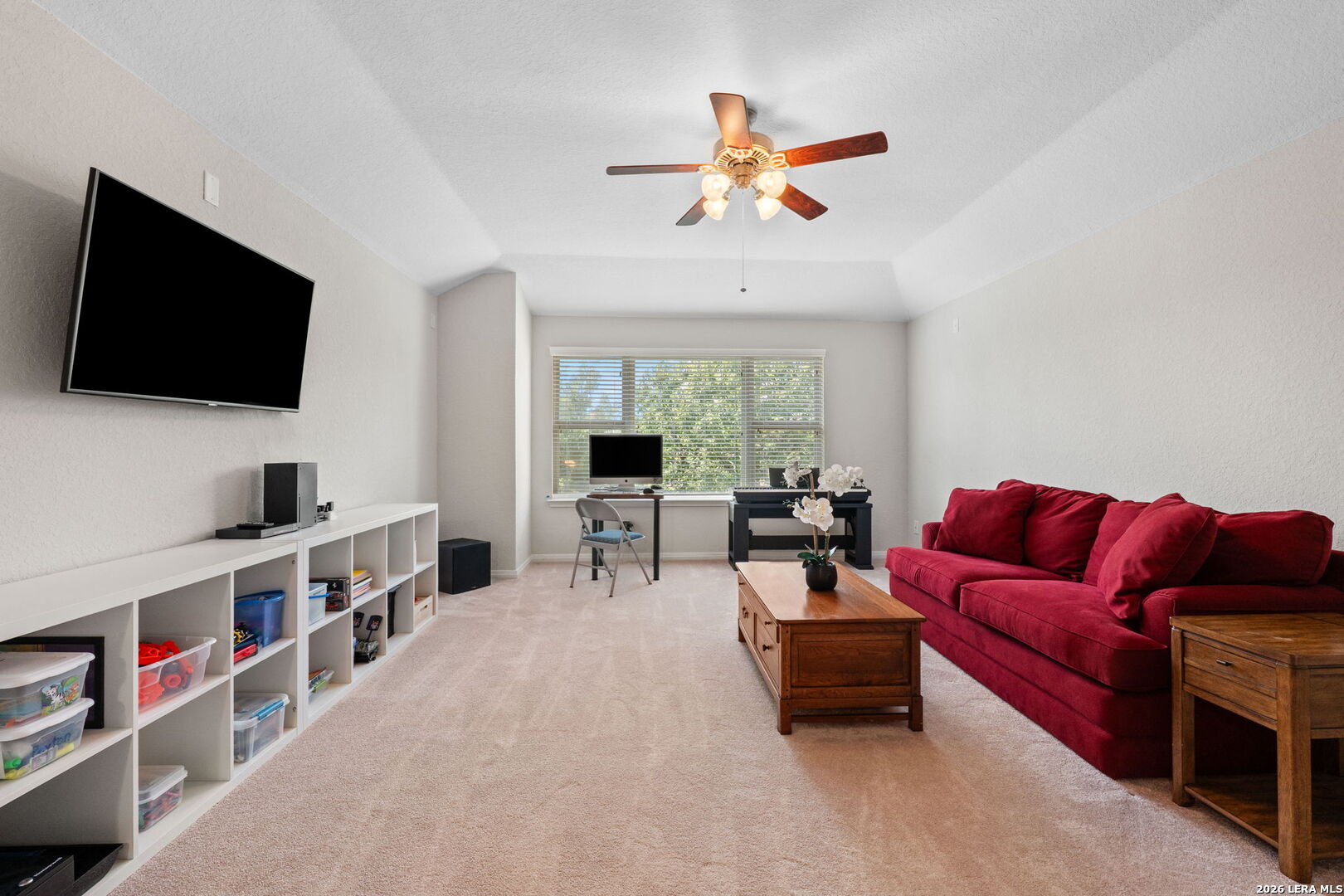 25043 Elwell Point