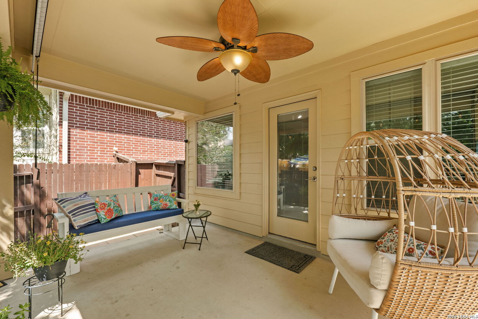 25043 Elwell Point