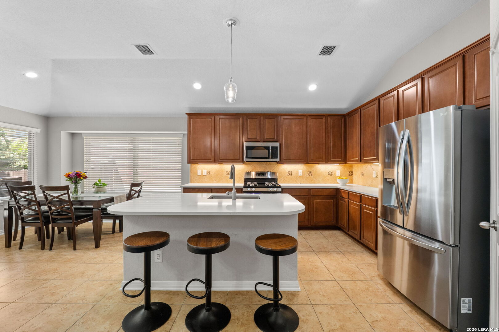 25043 Elwell Point