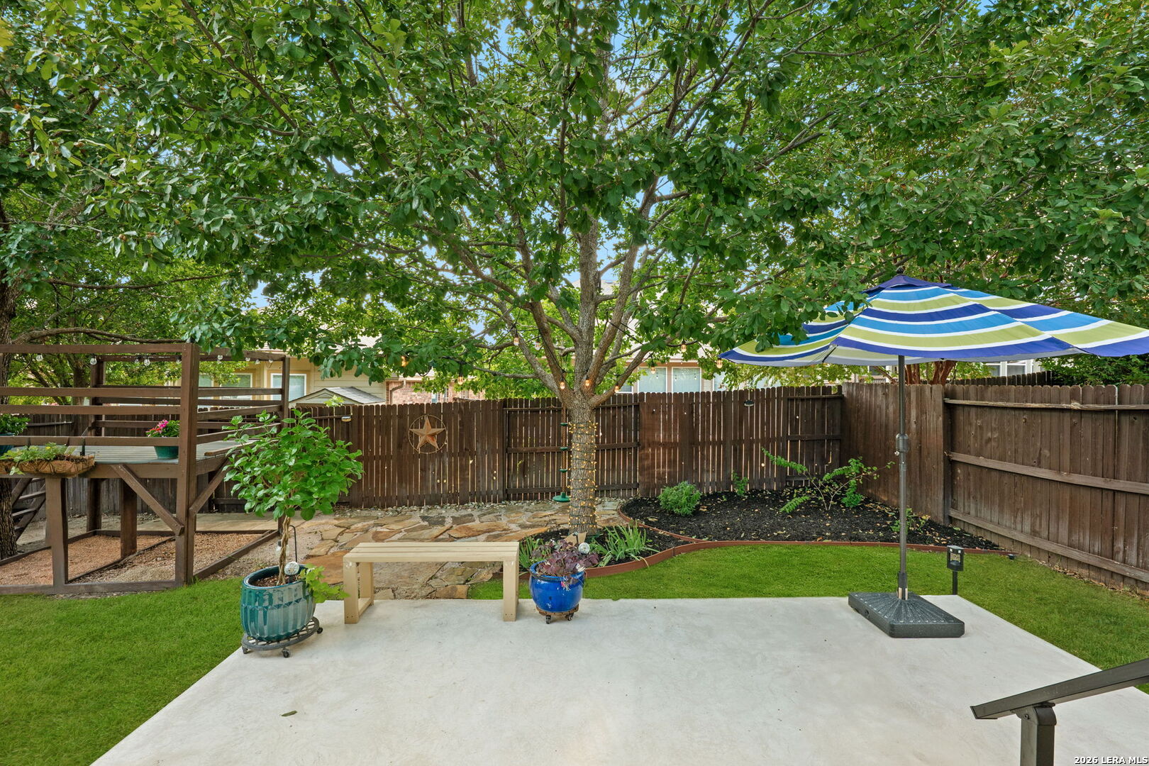 25043 Elwell Point