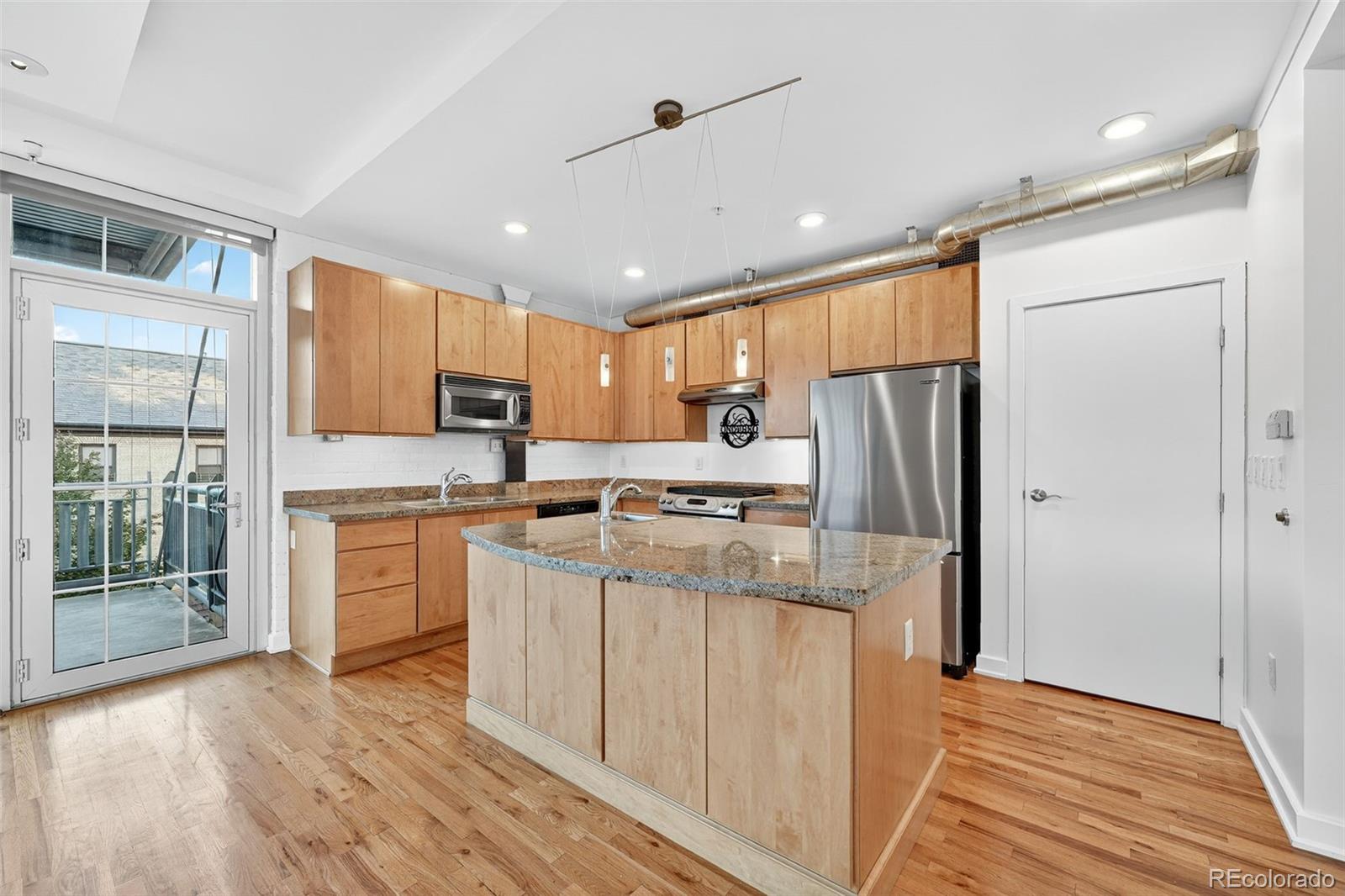 7752 E 4th Avenue Unit: 2C