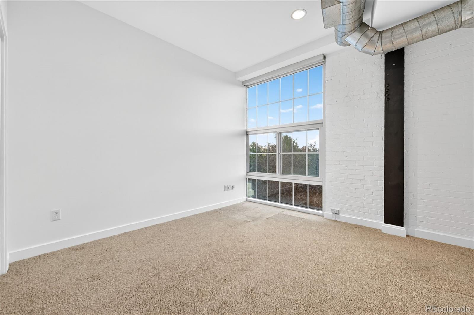 7752 E 4th Avenue Unit: 2C