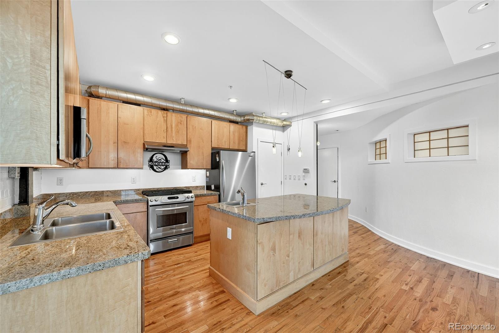 7752 E 4th Avenue Unit: 2C