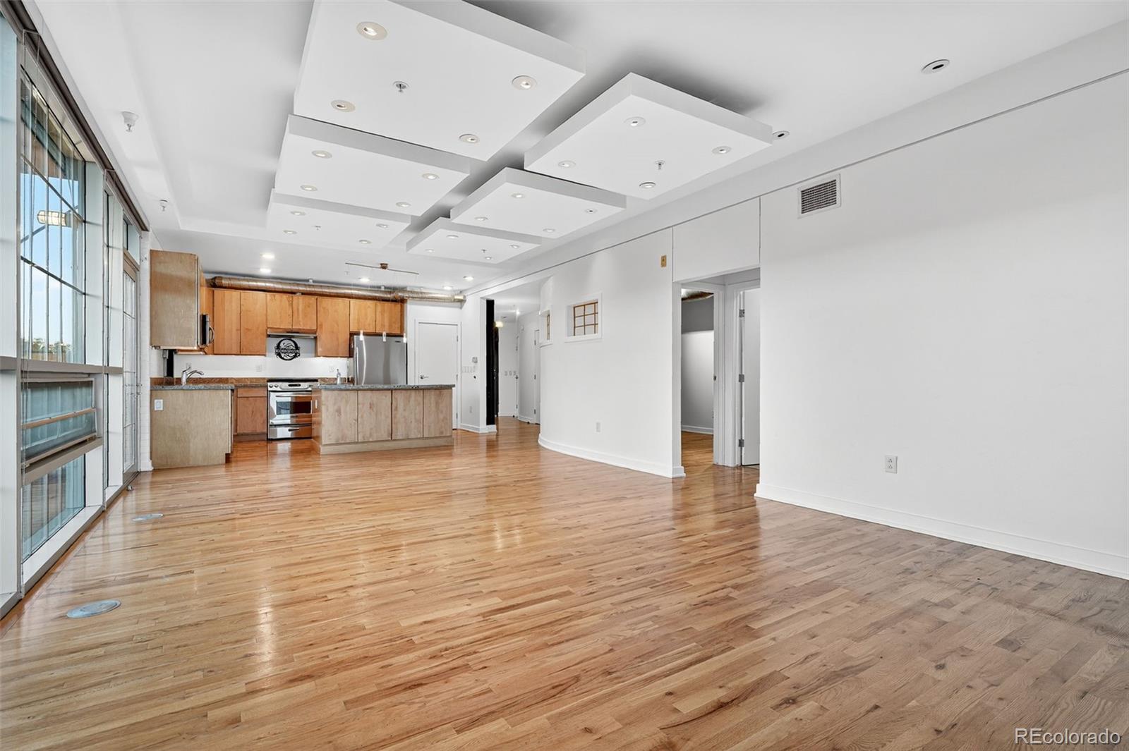 7752 E 4th Avenue Unit: 2C