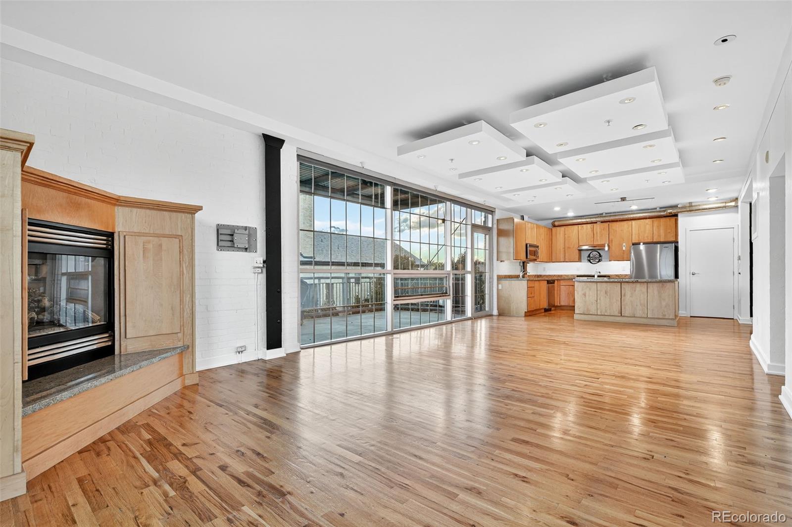 7752 E 4th Avenue Unit: 2C