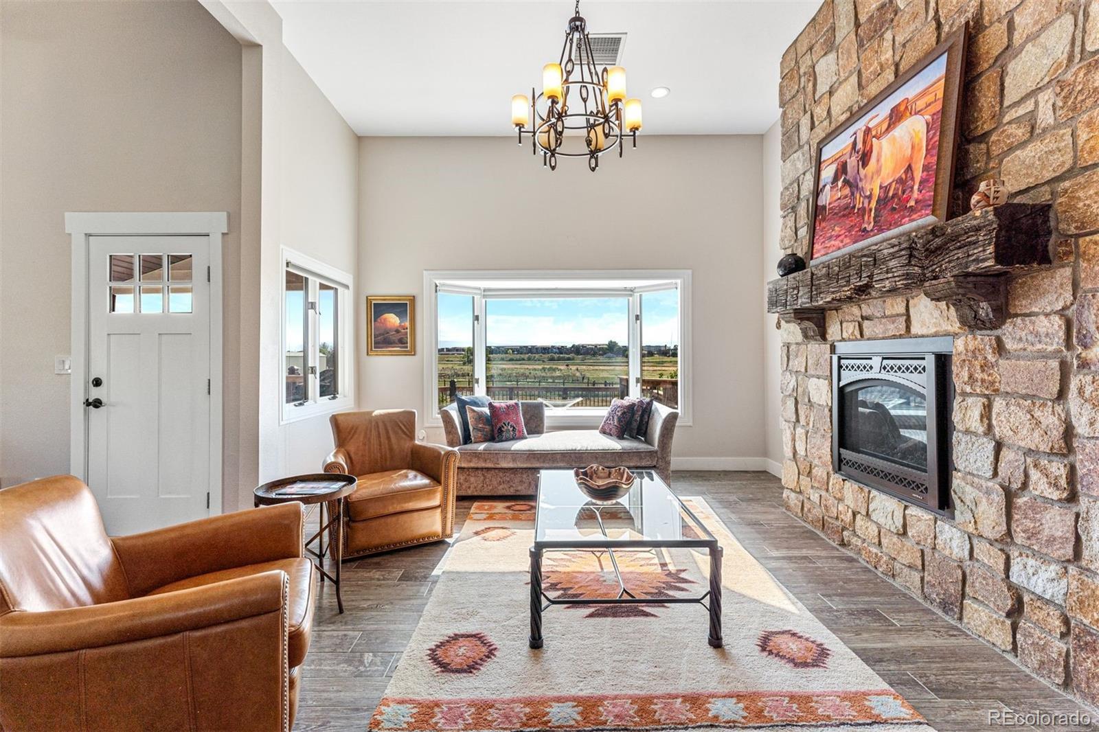 14217 Downing Street