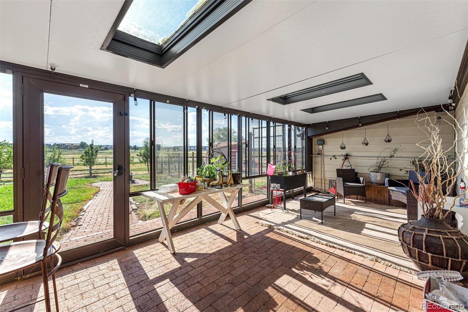 14217 Downing Street