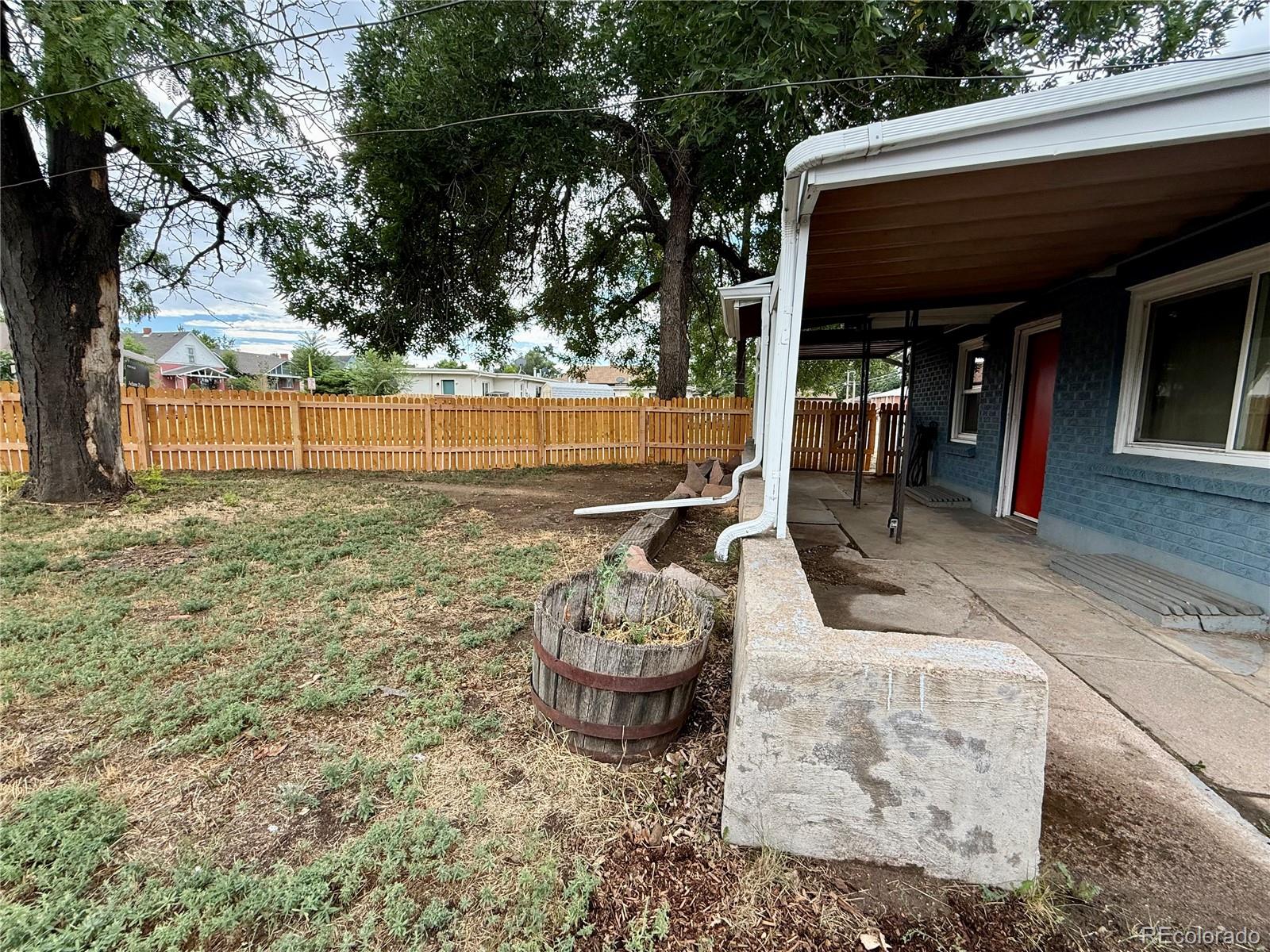 3151 N Elizabeth Street