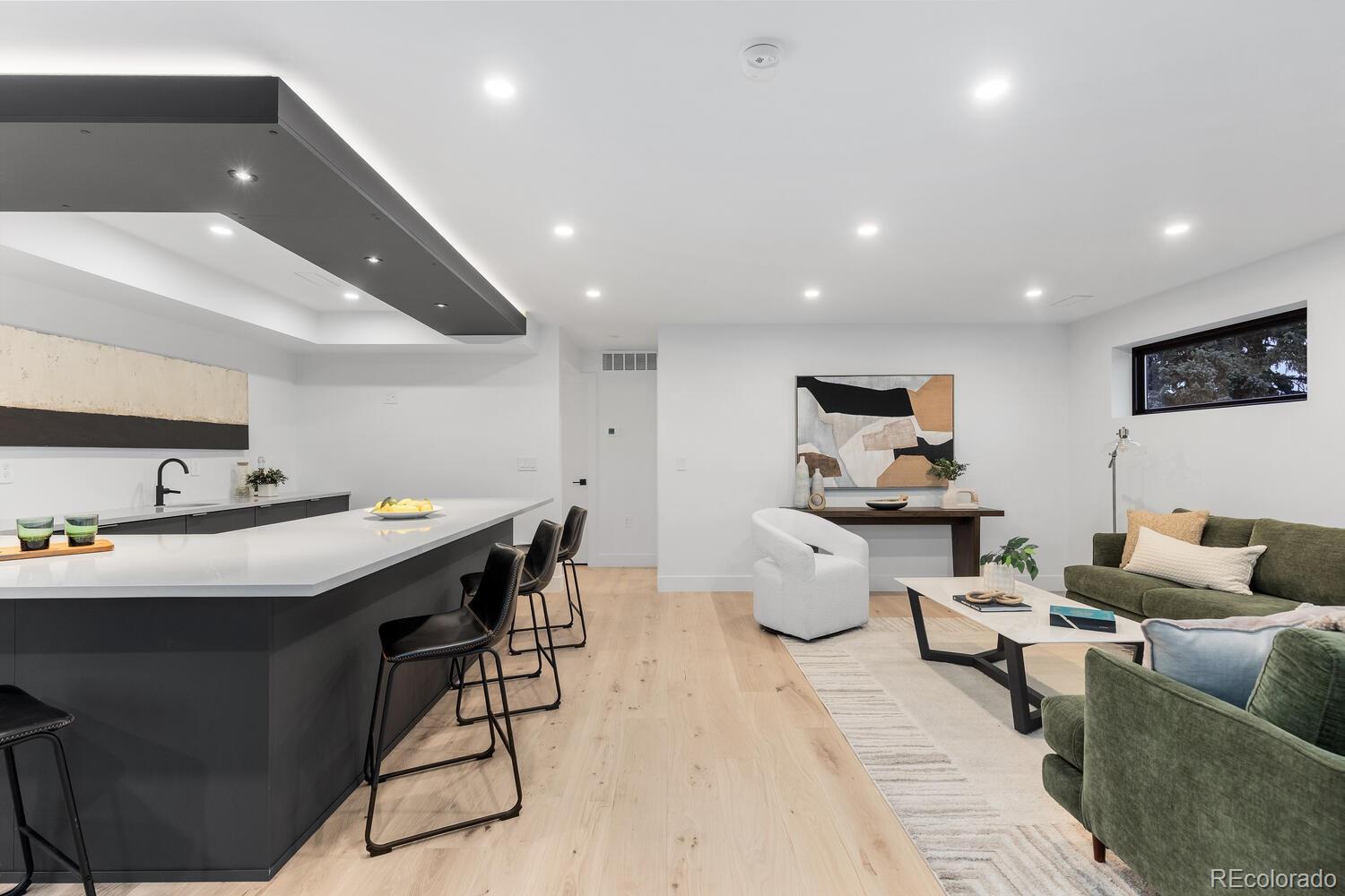 1544 S Fillmore Street