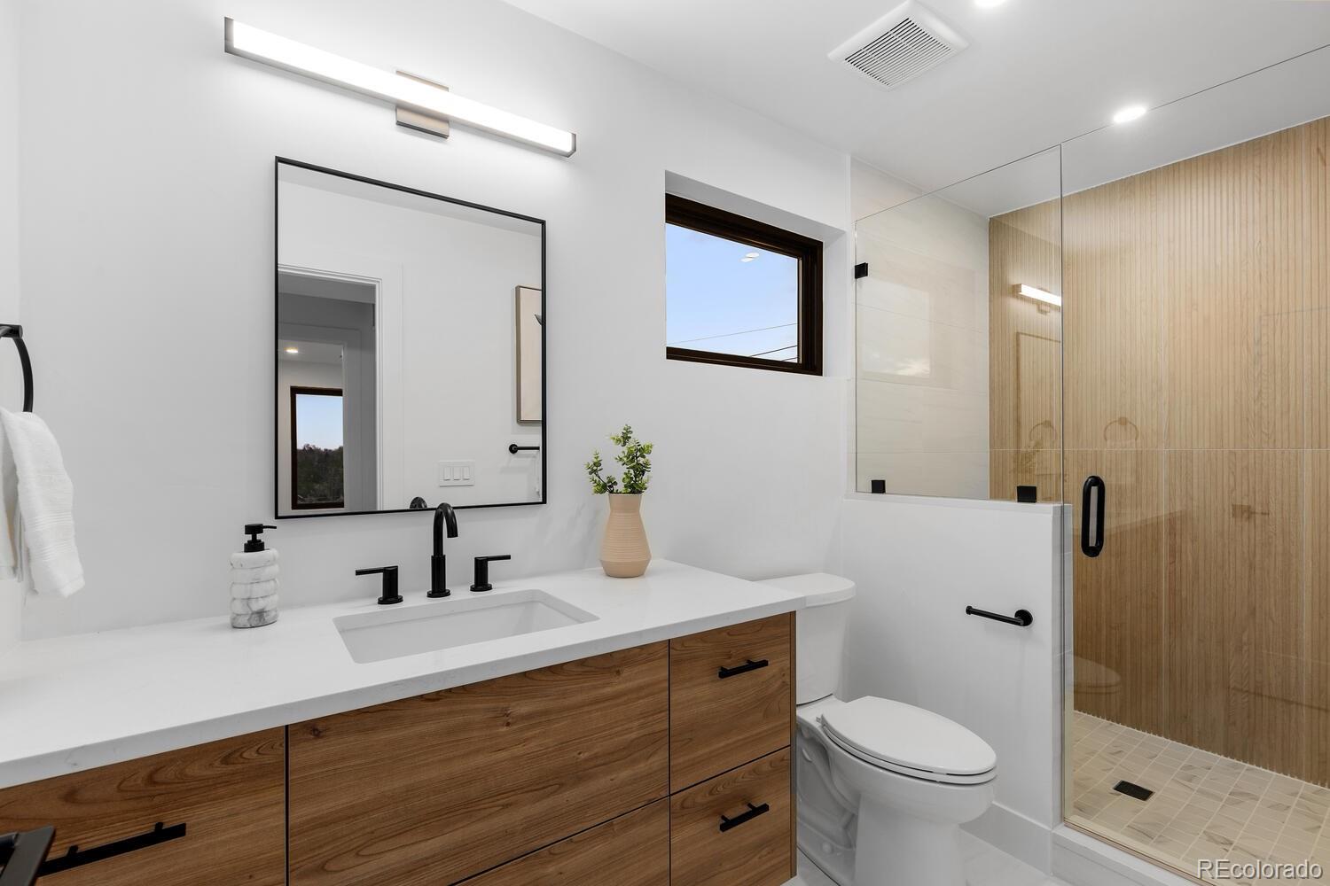 1544 S Fillmore Street