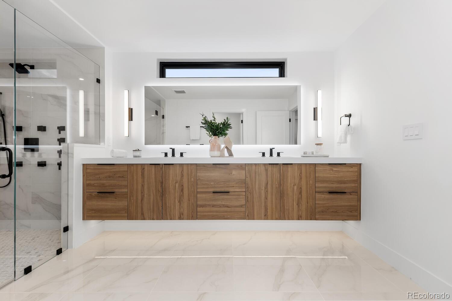 1544 S Fillmore Street