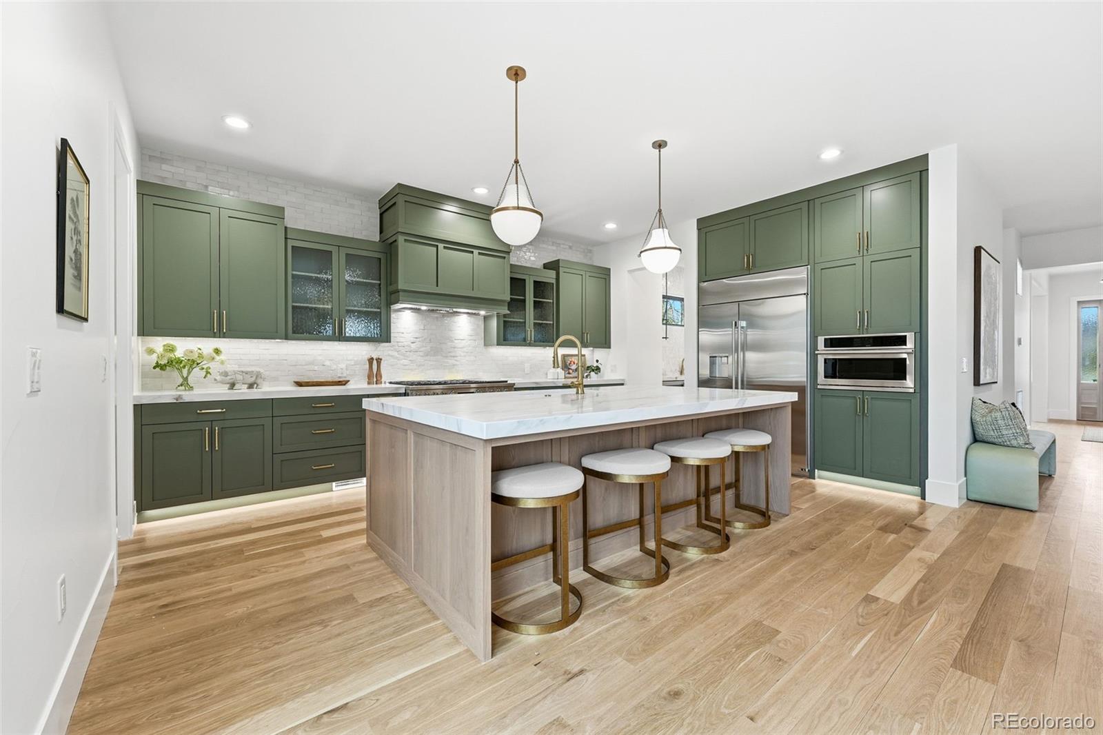 1395 S Saint Paul Street