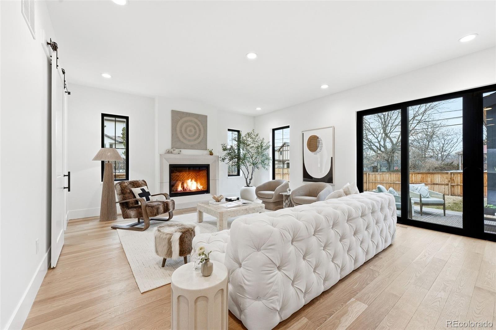 1395 S Saint Paul Street