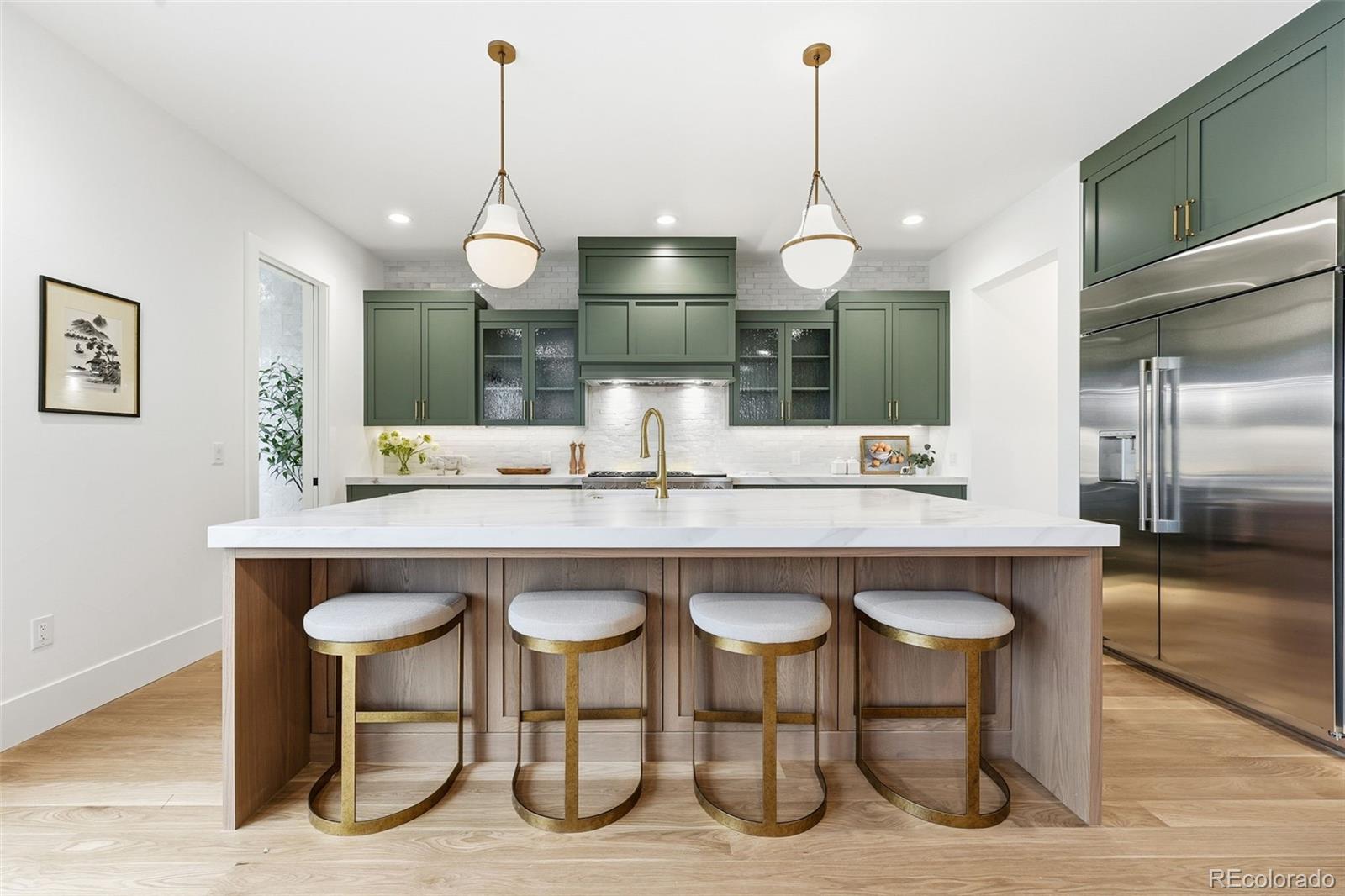 1395 S Saint Paul Street