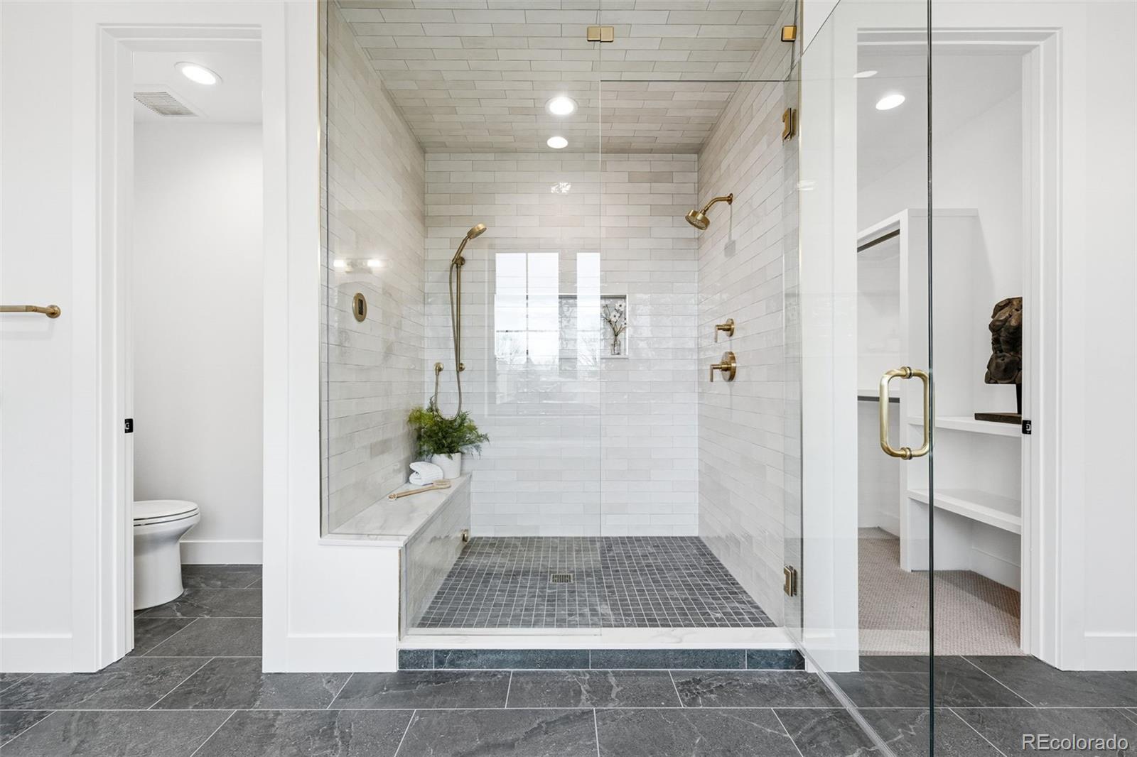 1395 S Saint Paul Street