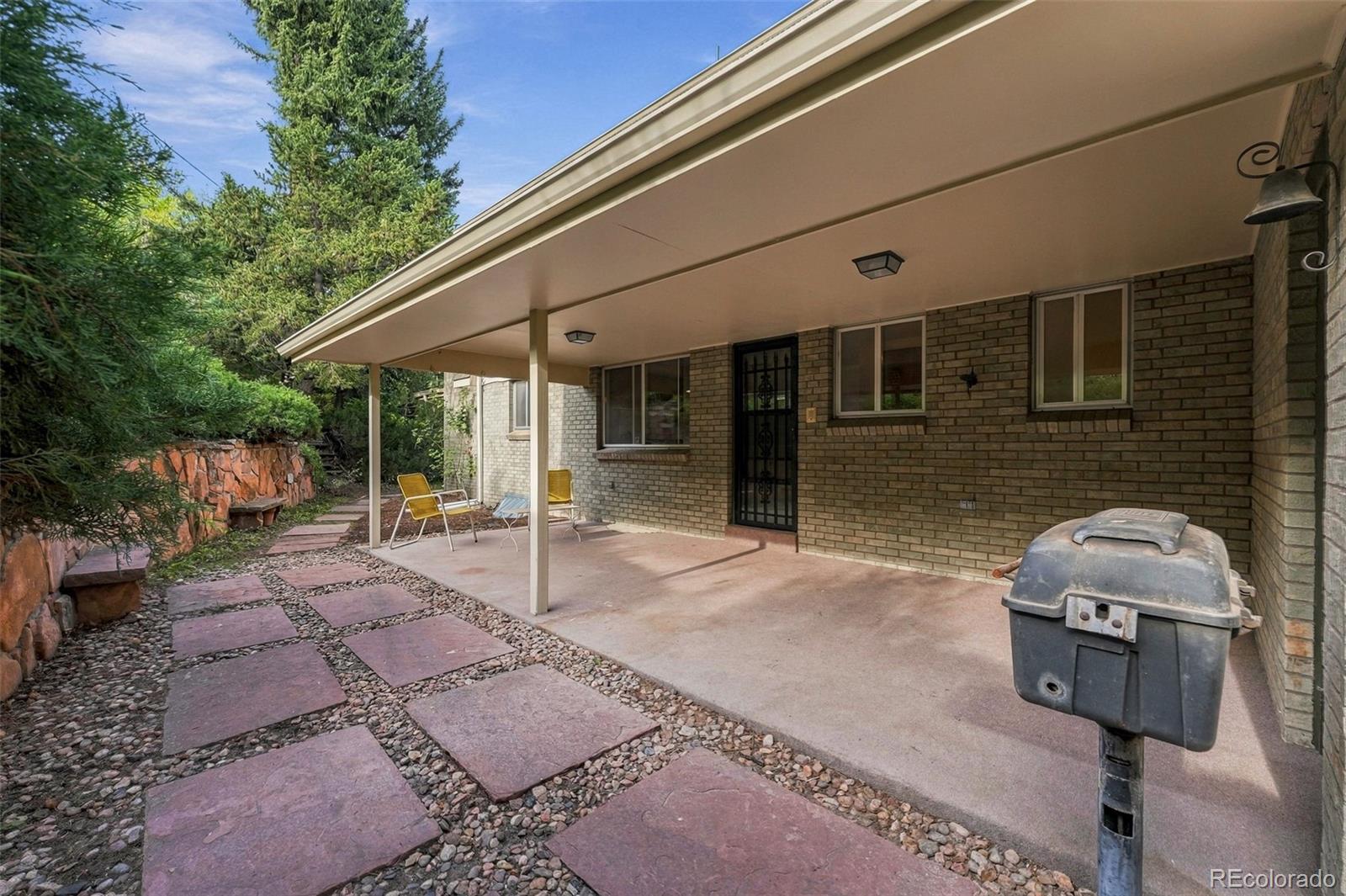 11100 W 25th Place