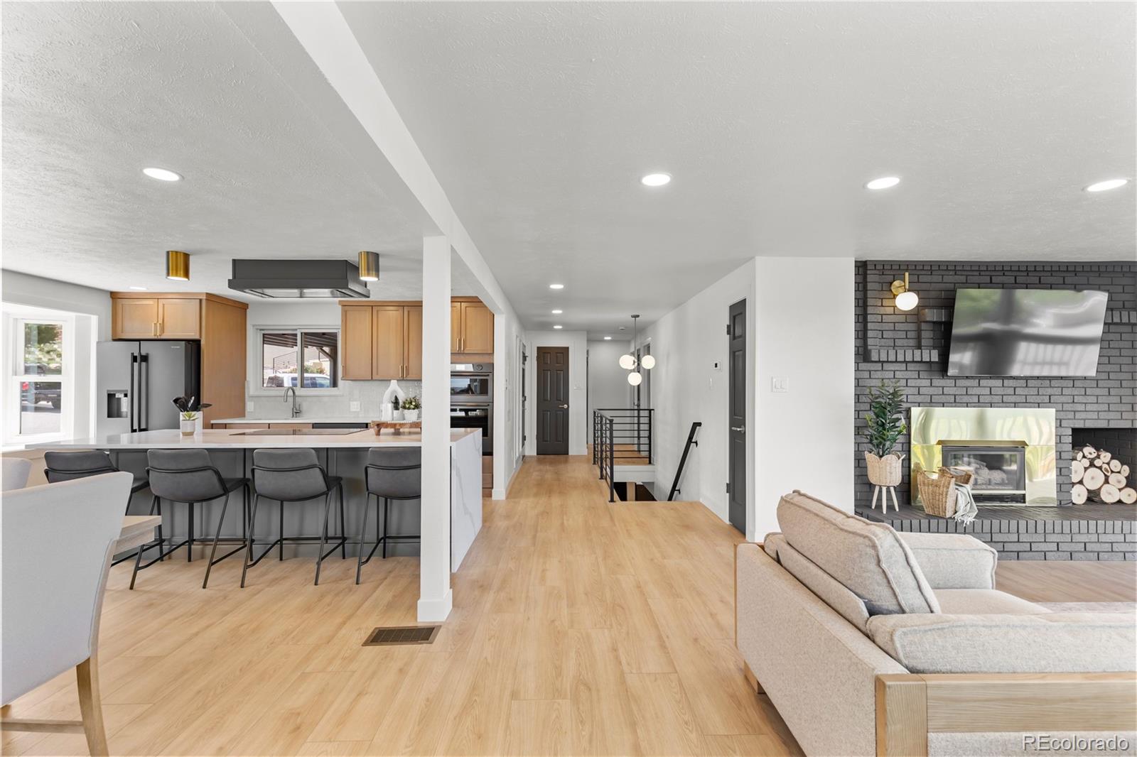 6958 Brentwood Court