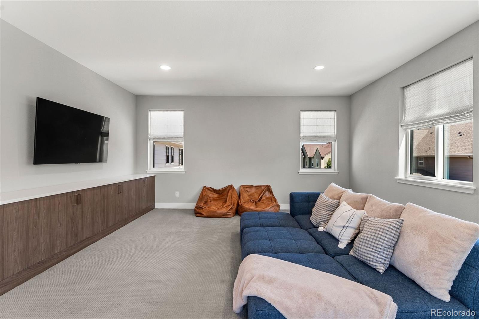 6128 N Dallas Street