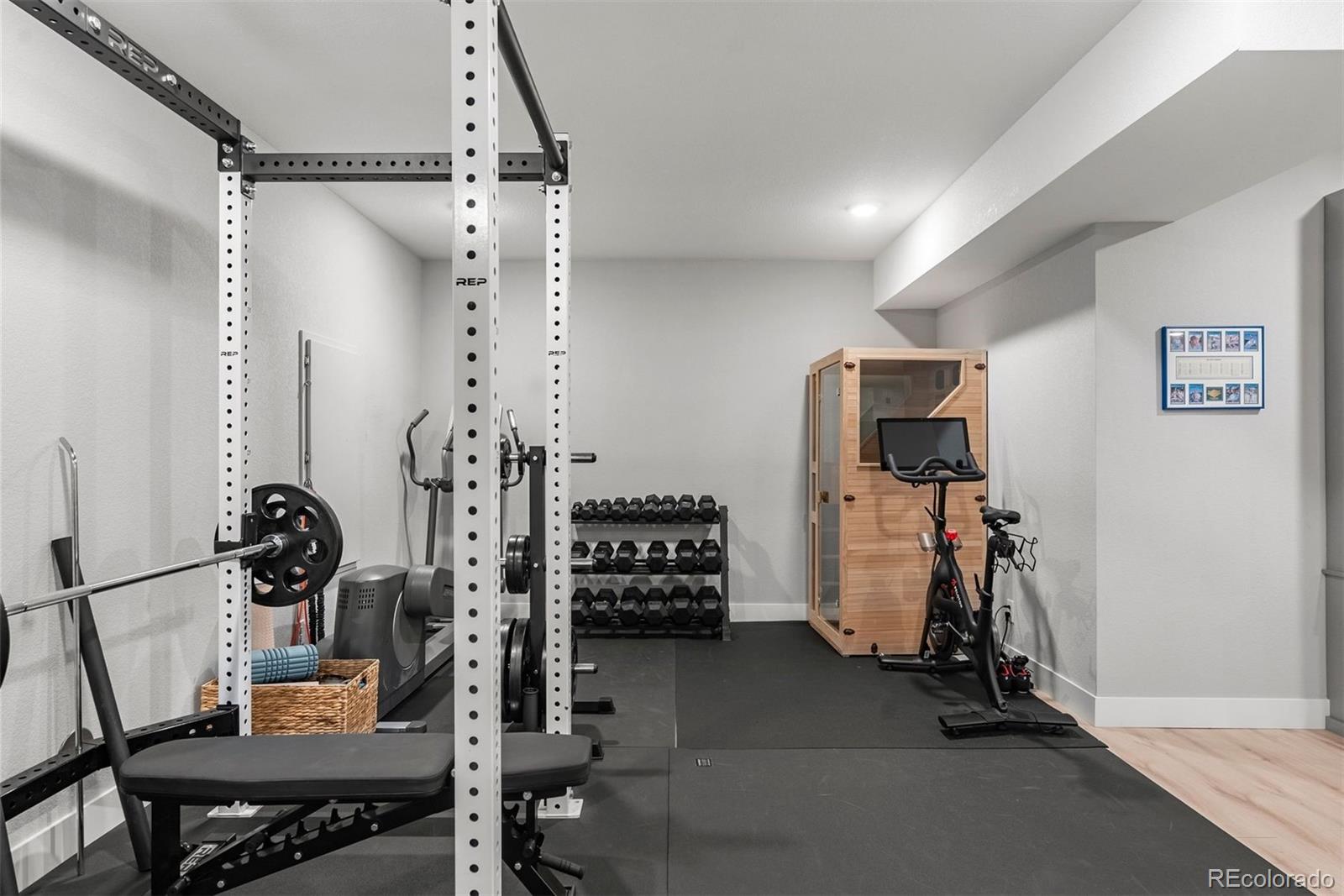 6128 N Dallas Street