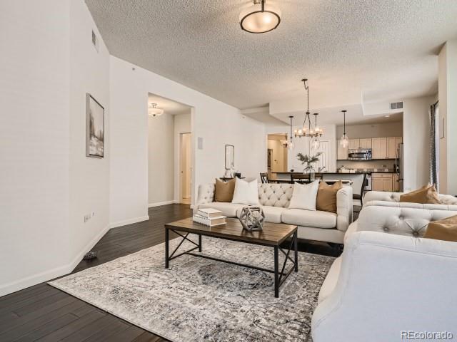 1200 Cherokee Street Unit: 206