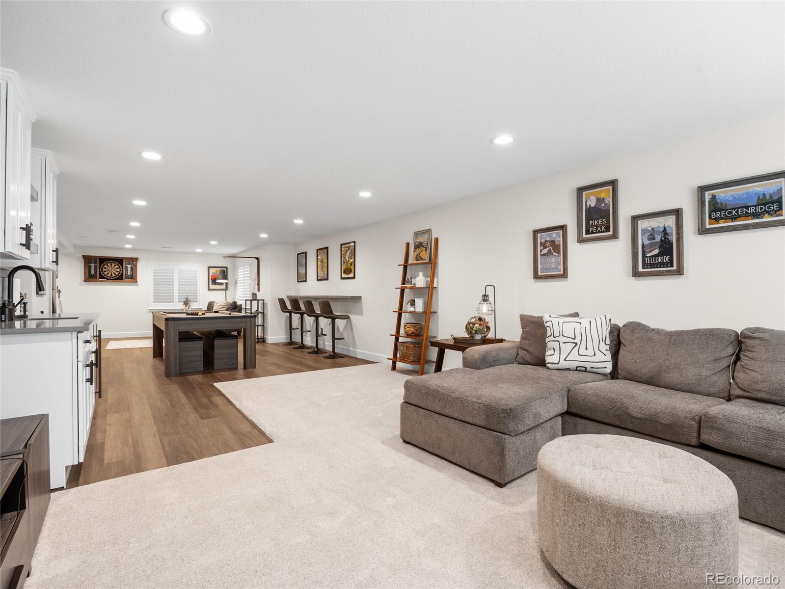 15915 E Summit Fox Avenue