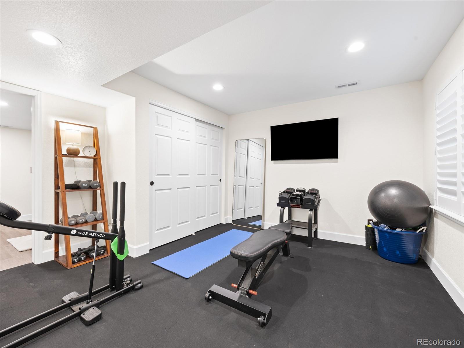 15915 E Summit Fox Avenue