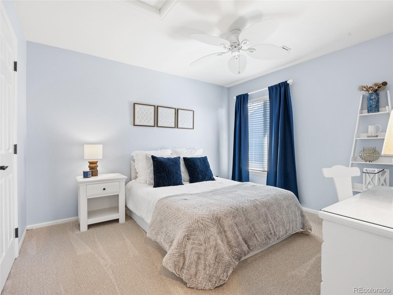 15915 E Summit Fox Avenue