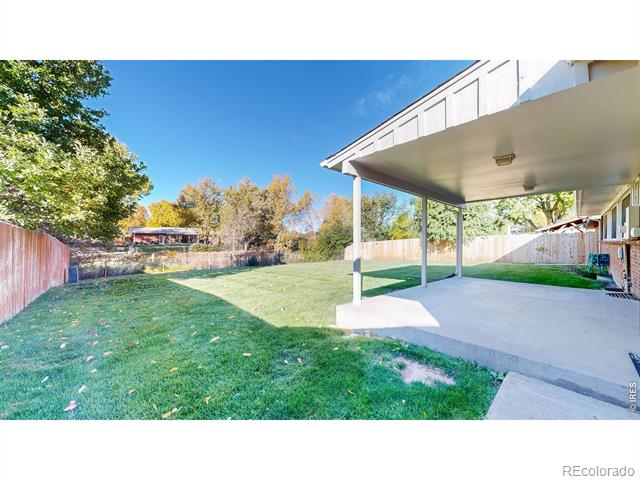 2421 S Newberry Court