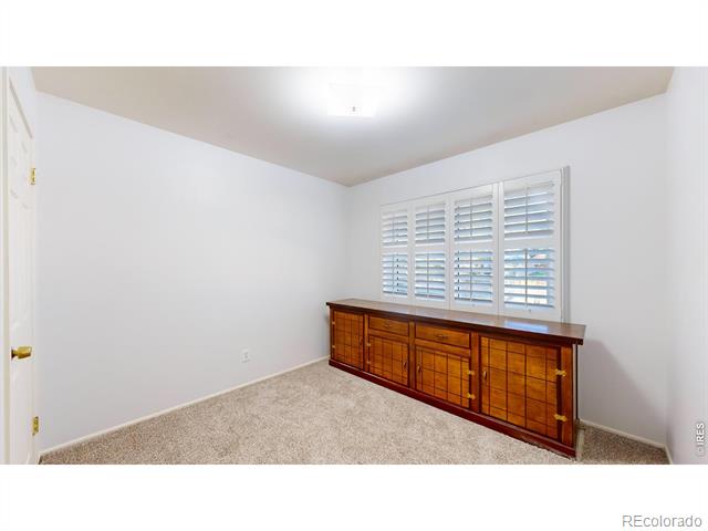 2421 S Newberry Court