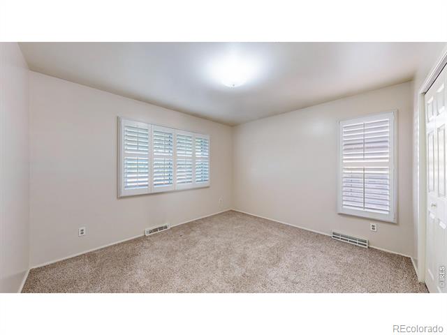 2421 S Newberry Court