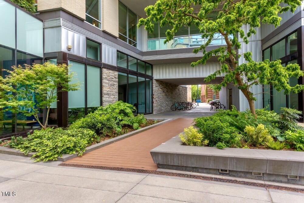 601 W Rosemary Street Unit: #601