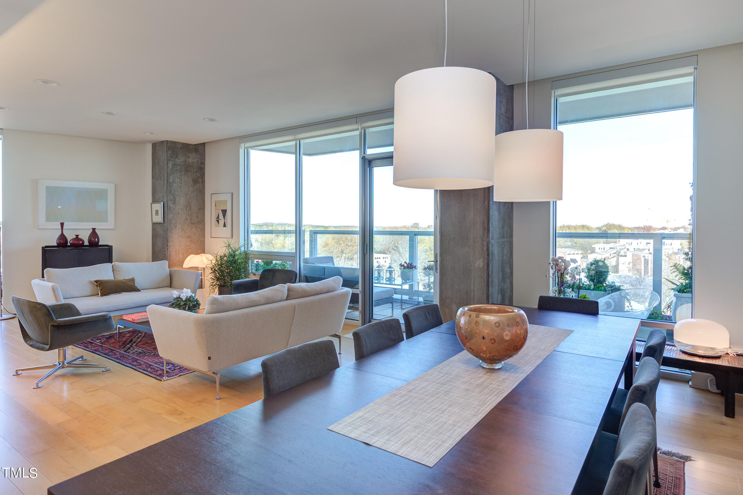 601 W Rosemary Street Unit: #601