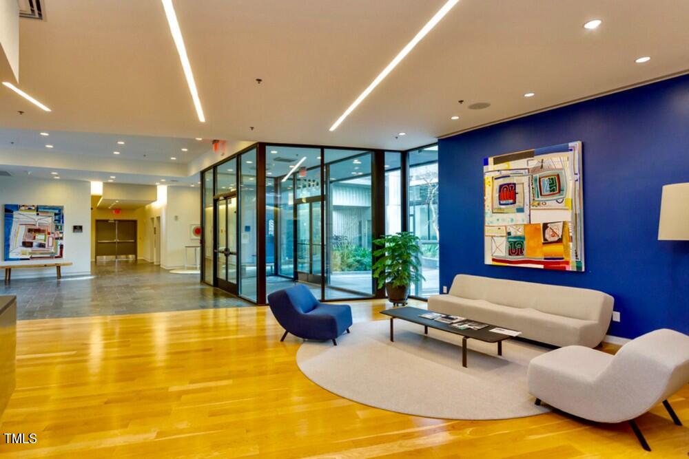 601 W Rosemary Street Unit: #601