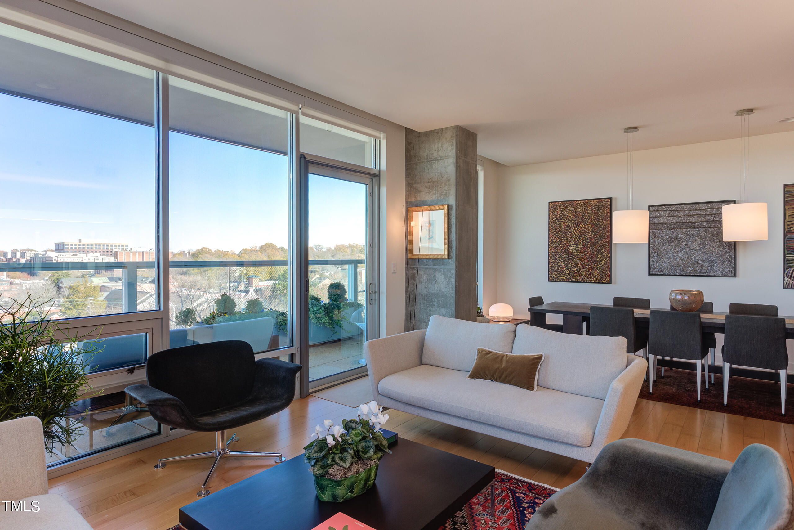 601 W Rosemary Street Unit: #601