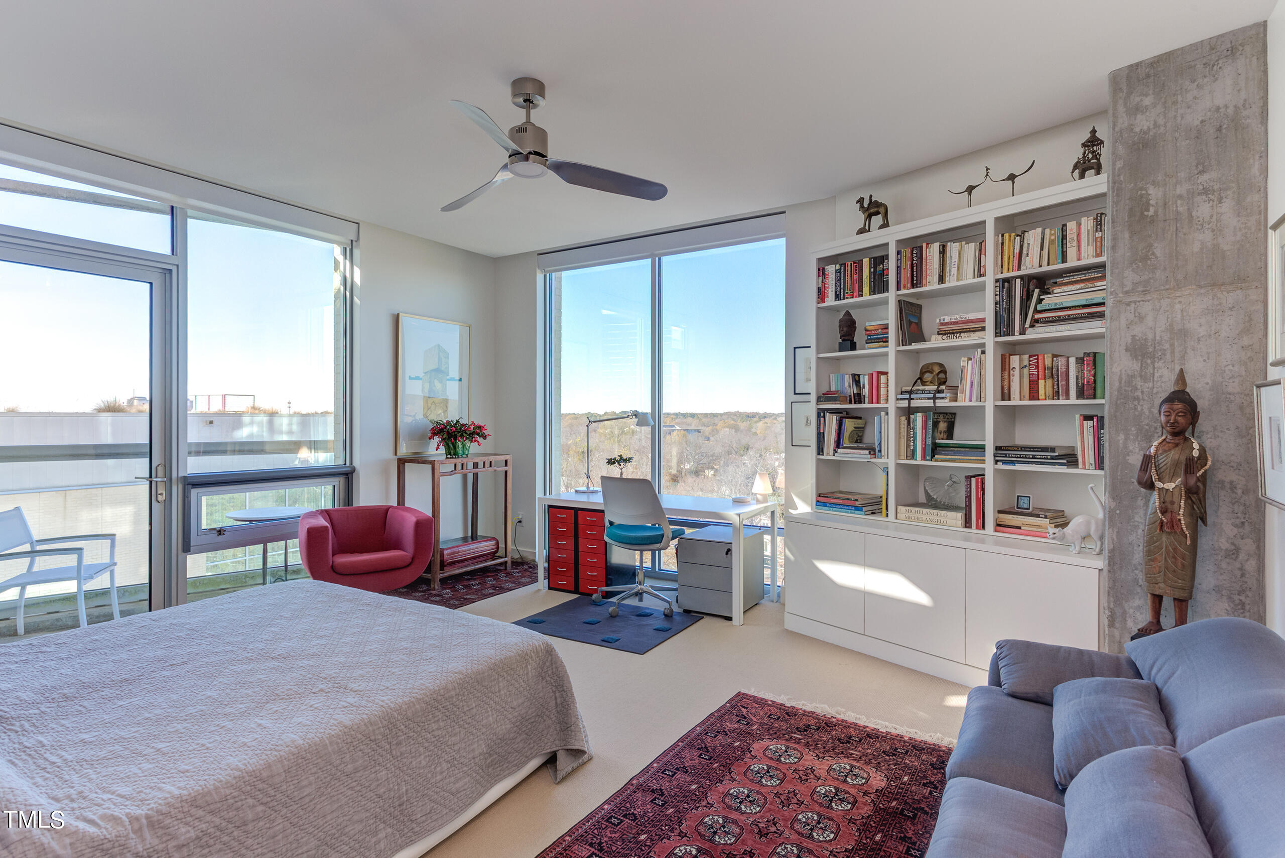 601 W Rosemary Street Unit: #601