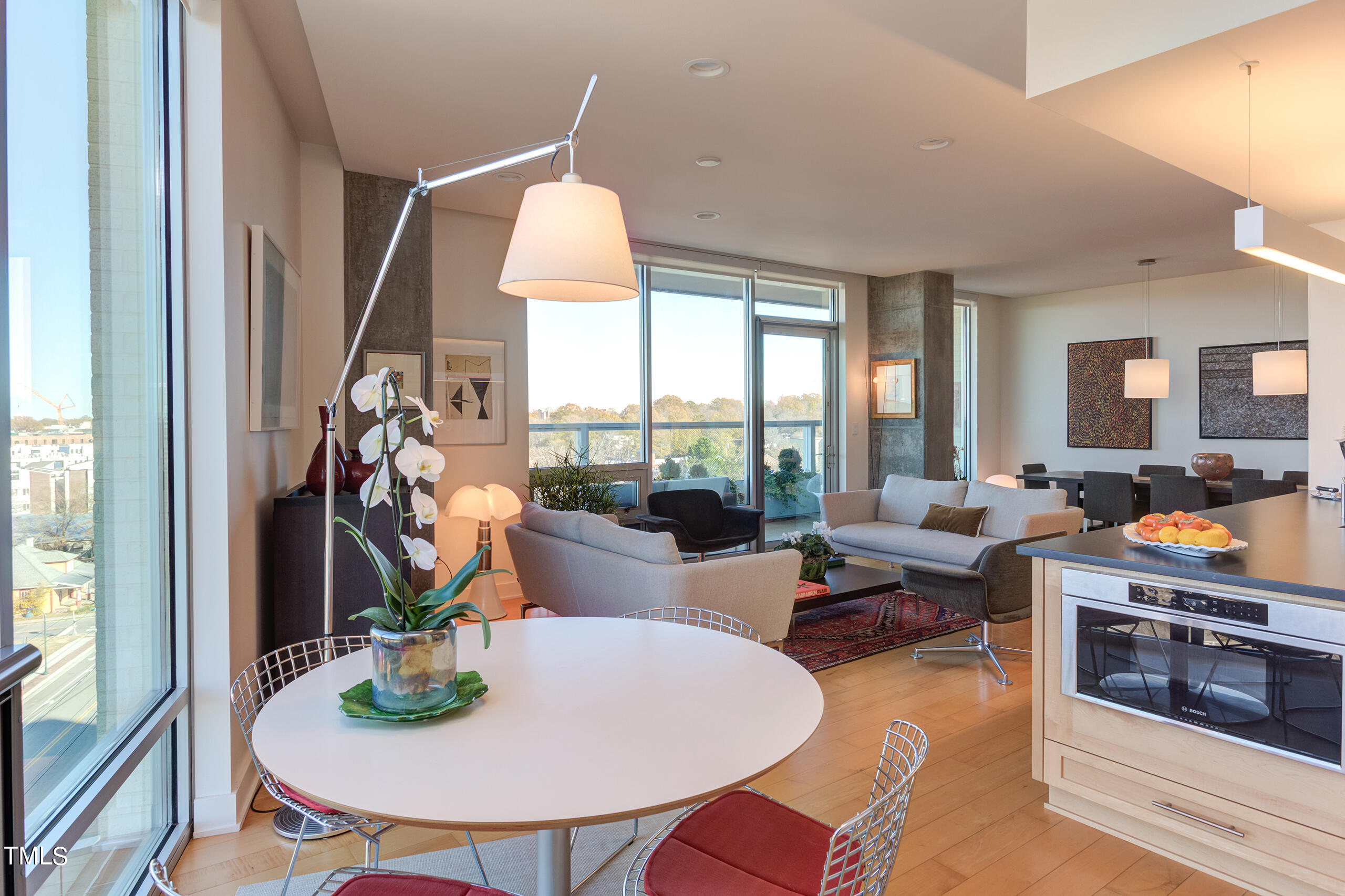 601 W Rosemary Street Unit: #601