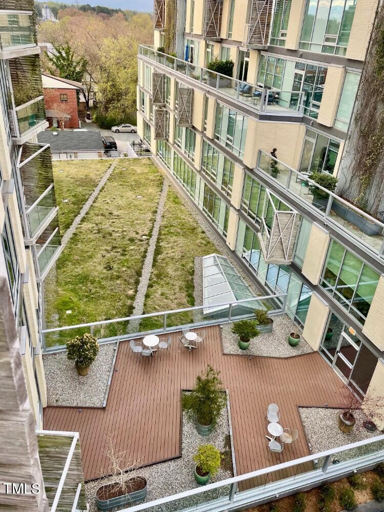 601 W Rosemary Street Unit: #601