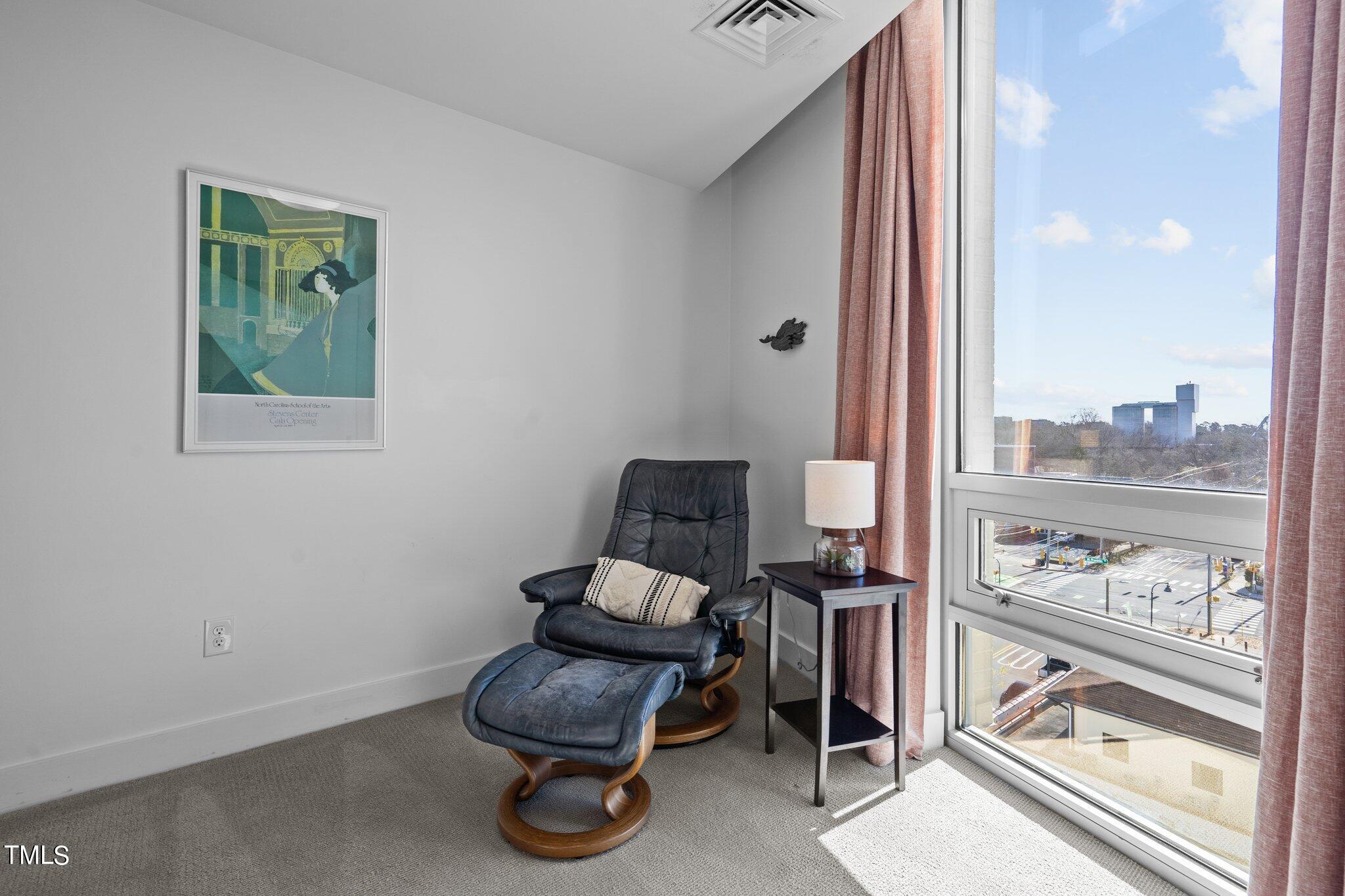 601 W Rosemary Street Unit: 604