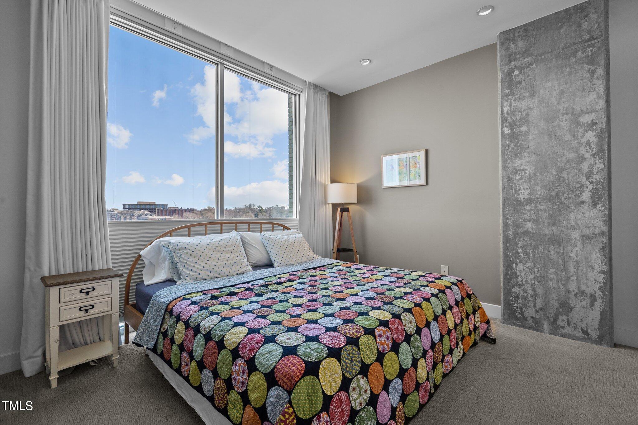 601 W Rosemary Street Unit: 604